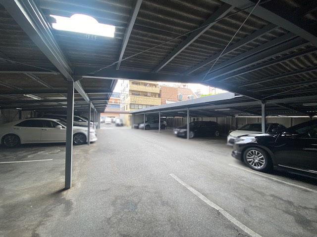 河野ガレージ１の外観・駐車場イメージ2枚目