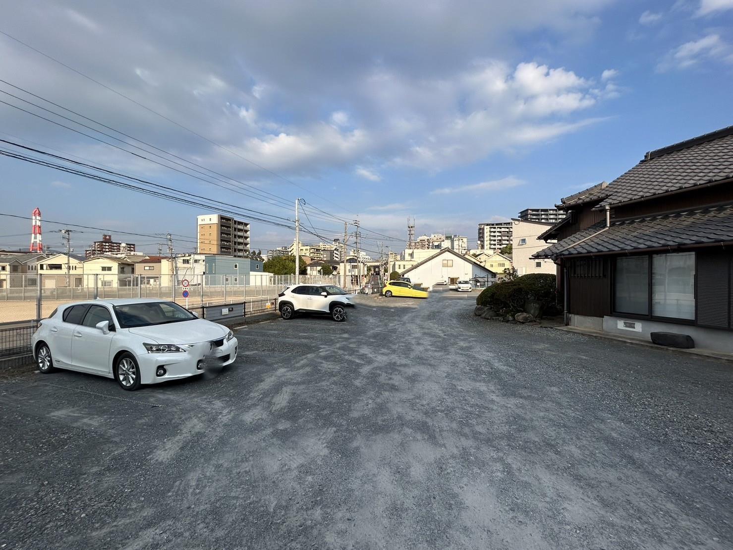 山寺田中駐車場の外観・駐車場イメージ1枚目