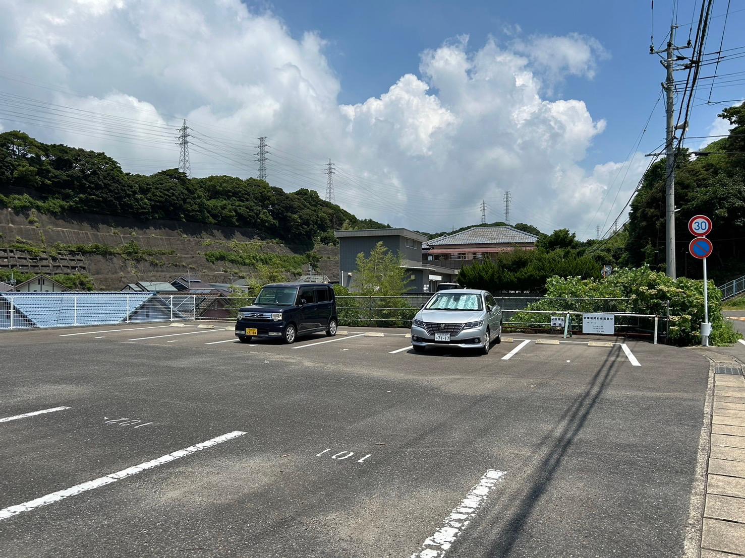 棚方町月極駐車場の外観・駐車場イメージ1枚目