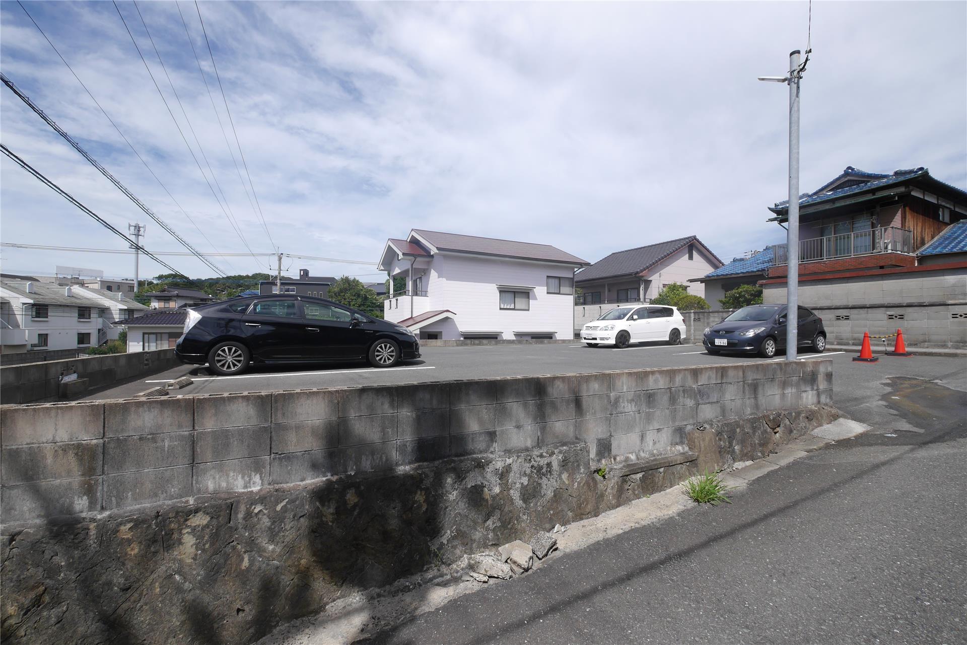 ジョイフル本城№2パーキングの外観・駐車場イメージ1枚目