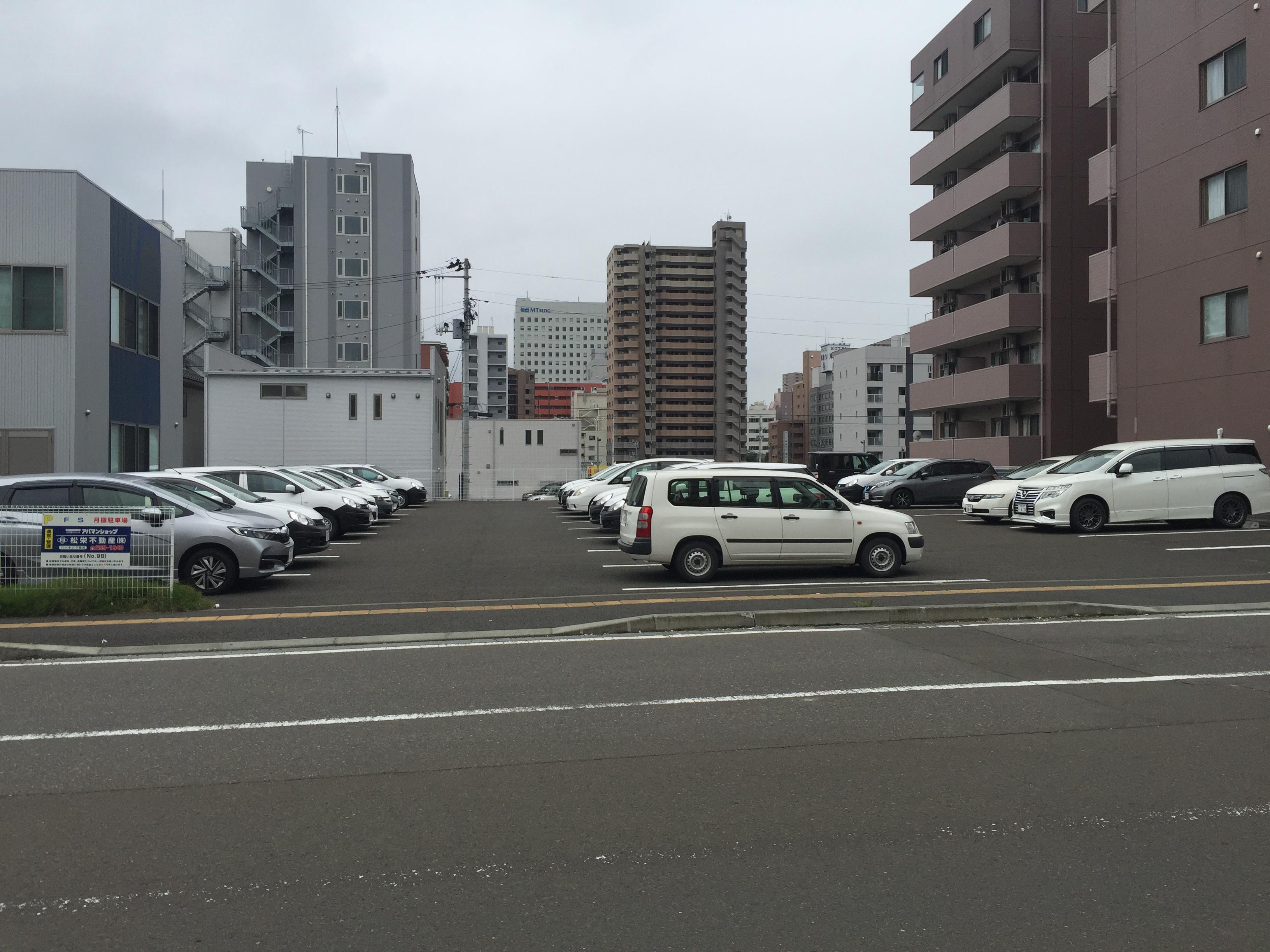 F・S月極駐車場の外観・駐車場イメージ1枚目