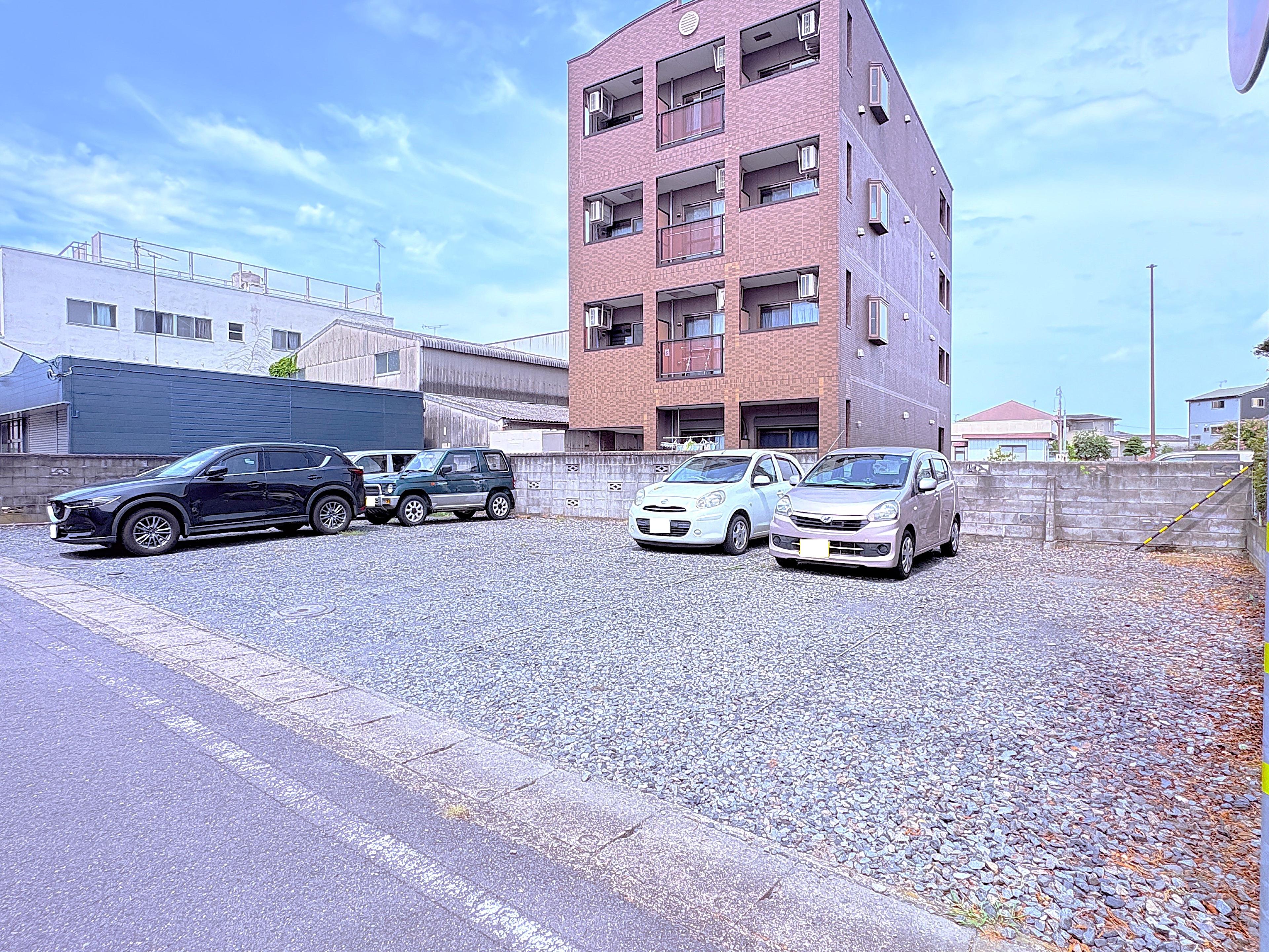 本町武田駐車場の外観・駐車場イメージ1枚目