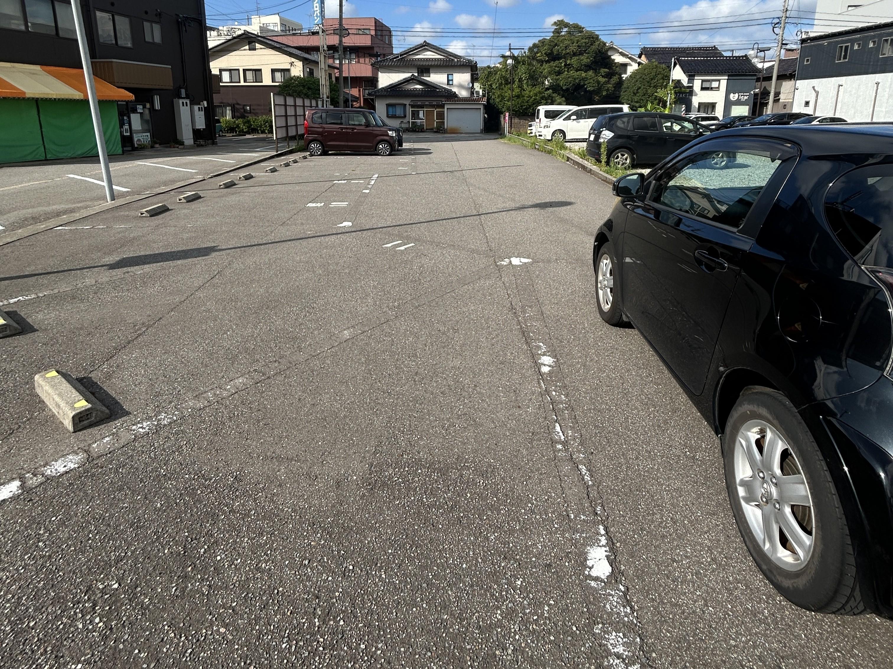 Ｍパーキング（吉原町）の外観・駐車場イメージ3枚目