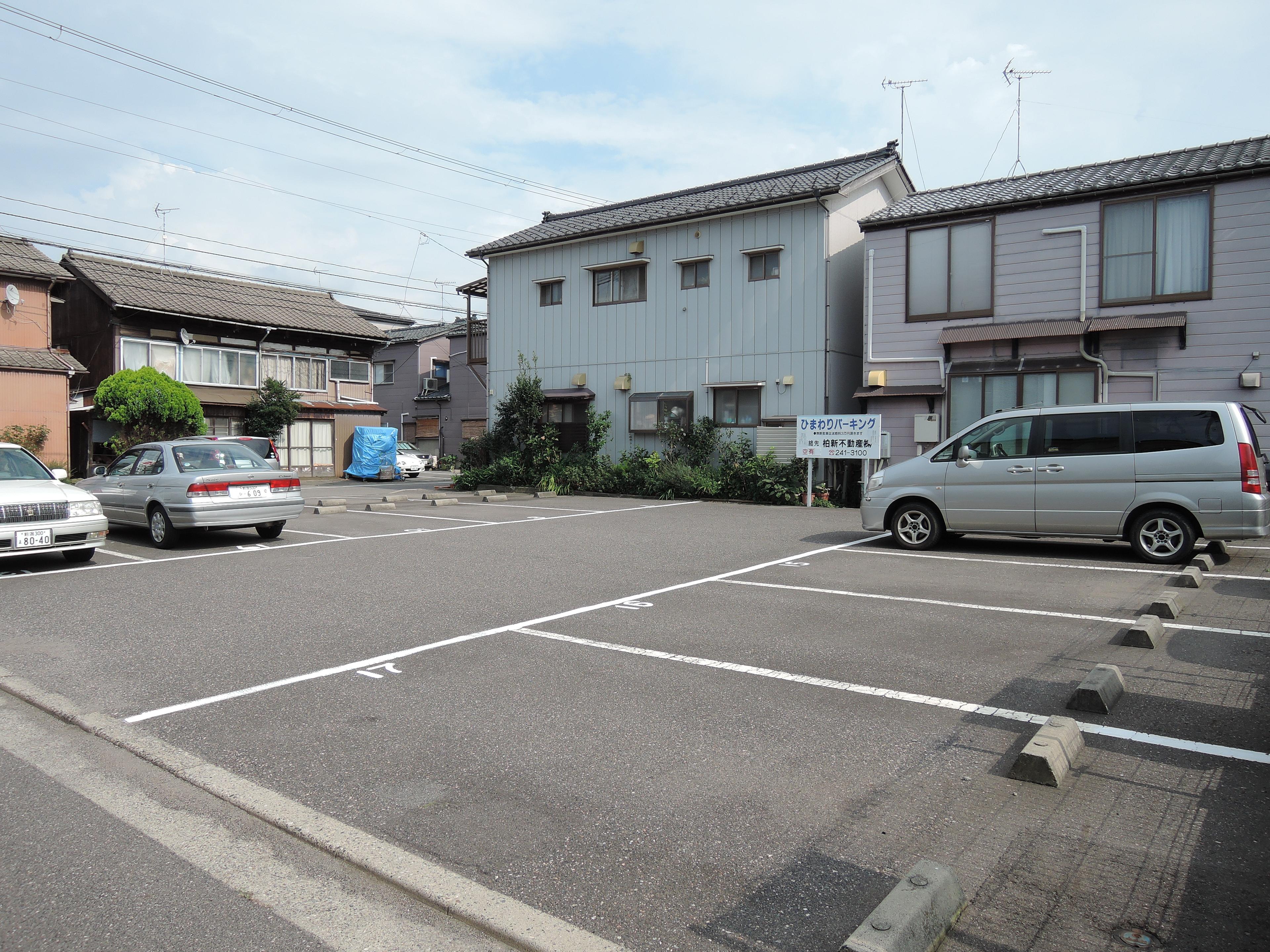 ひまわりパーキングの外観・駐車場イメージ2枚目