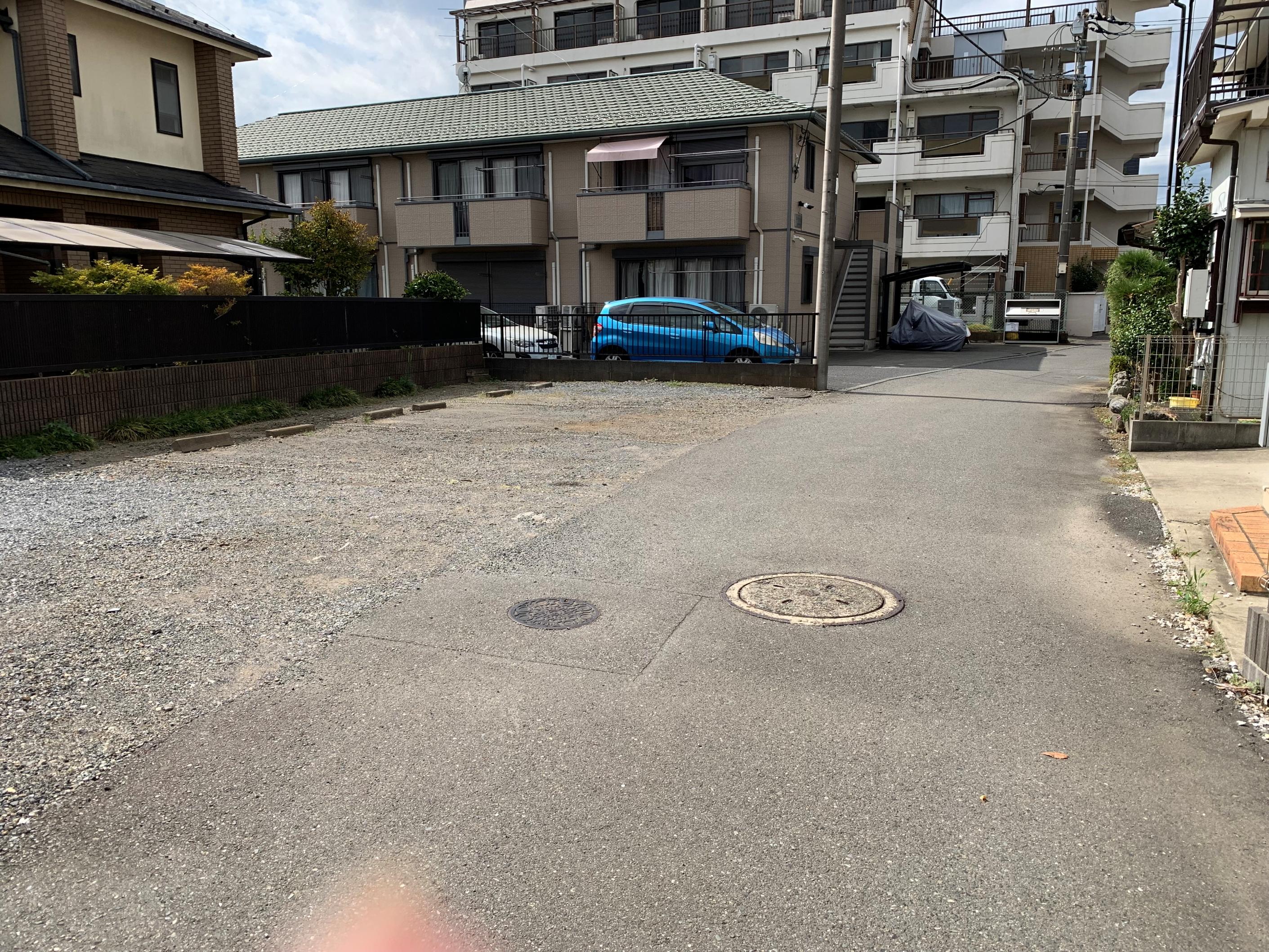 下村様駐車場の外観・駐車場イメージ1枚目
