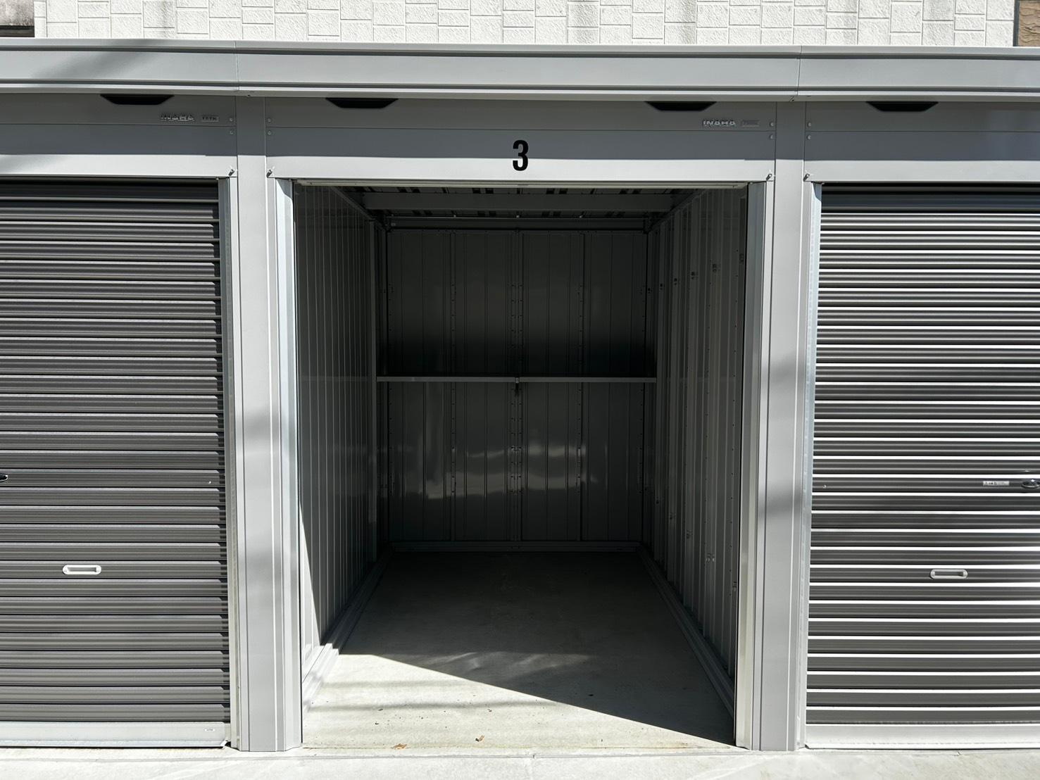 長房町バイクコンテナの外観・駐車場イメージ3枚目