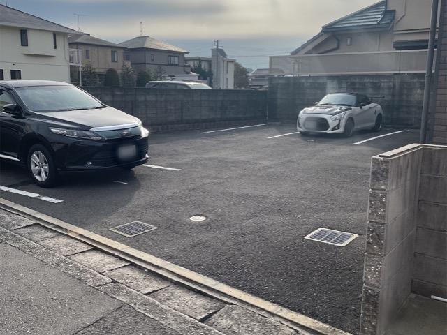 メゾンエトワール(52844)の外観・駐車場イメージ1枚目
