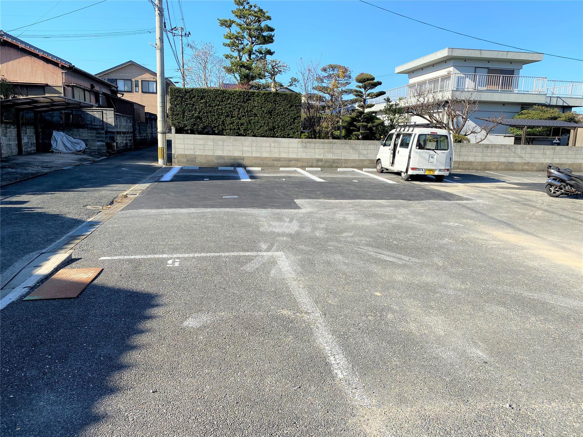 春日台3丁目駐車場の外観・駐車場イメージ1枚目