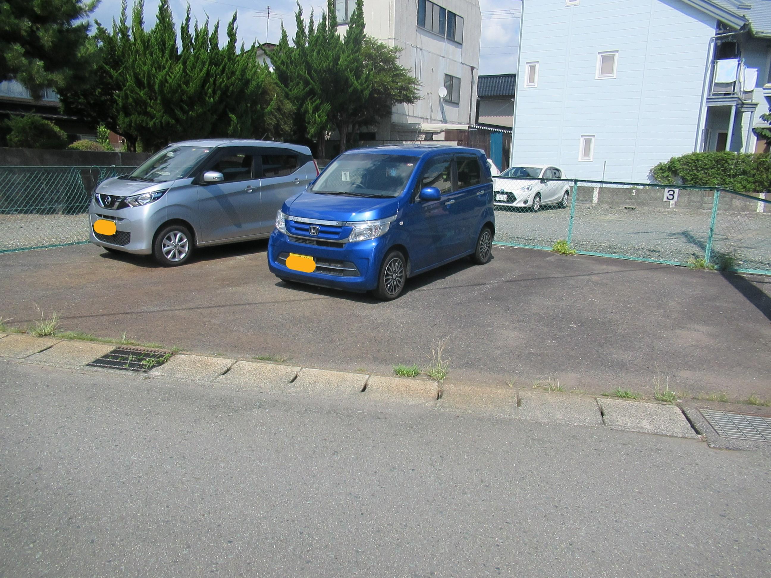 前澤月極駐車場の外観・駐車場イメージ1枚目