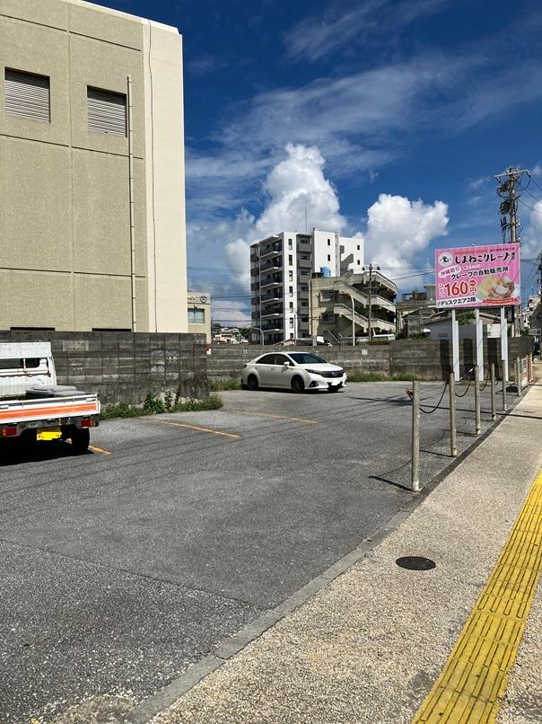 三叉路駐車場の外観・駐車場イメージ1枚目