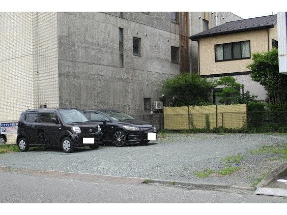 南町平松月極駐車場の外観・駐車場イメージ1枚目