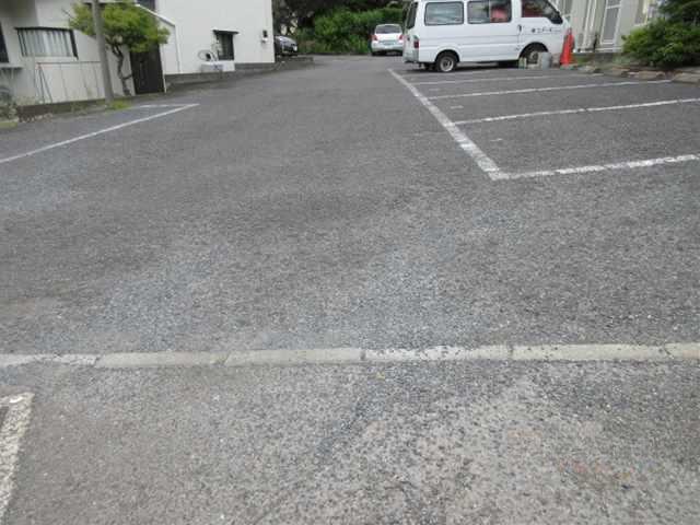 ナガノ(16097)の外観・駐車場イメージ1枚目