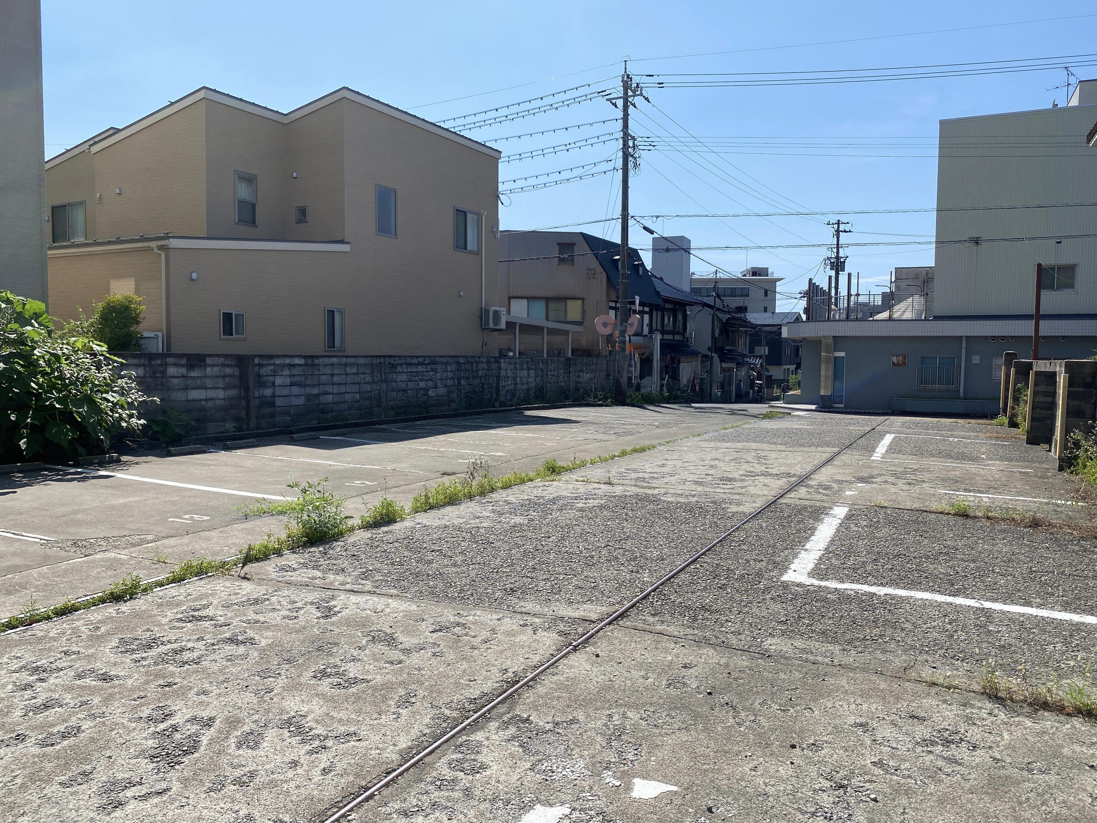 野町駅前第2駐車場の外観・駐車場イメージ2枚目