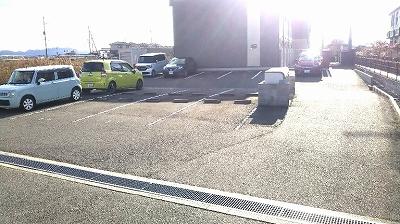グランドソレーユ(37452)の外観・駐車場イメージ1枚目
