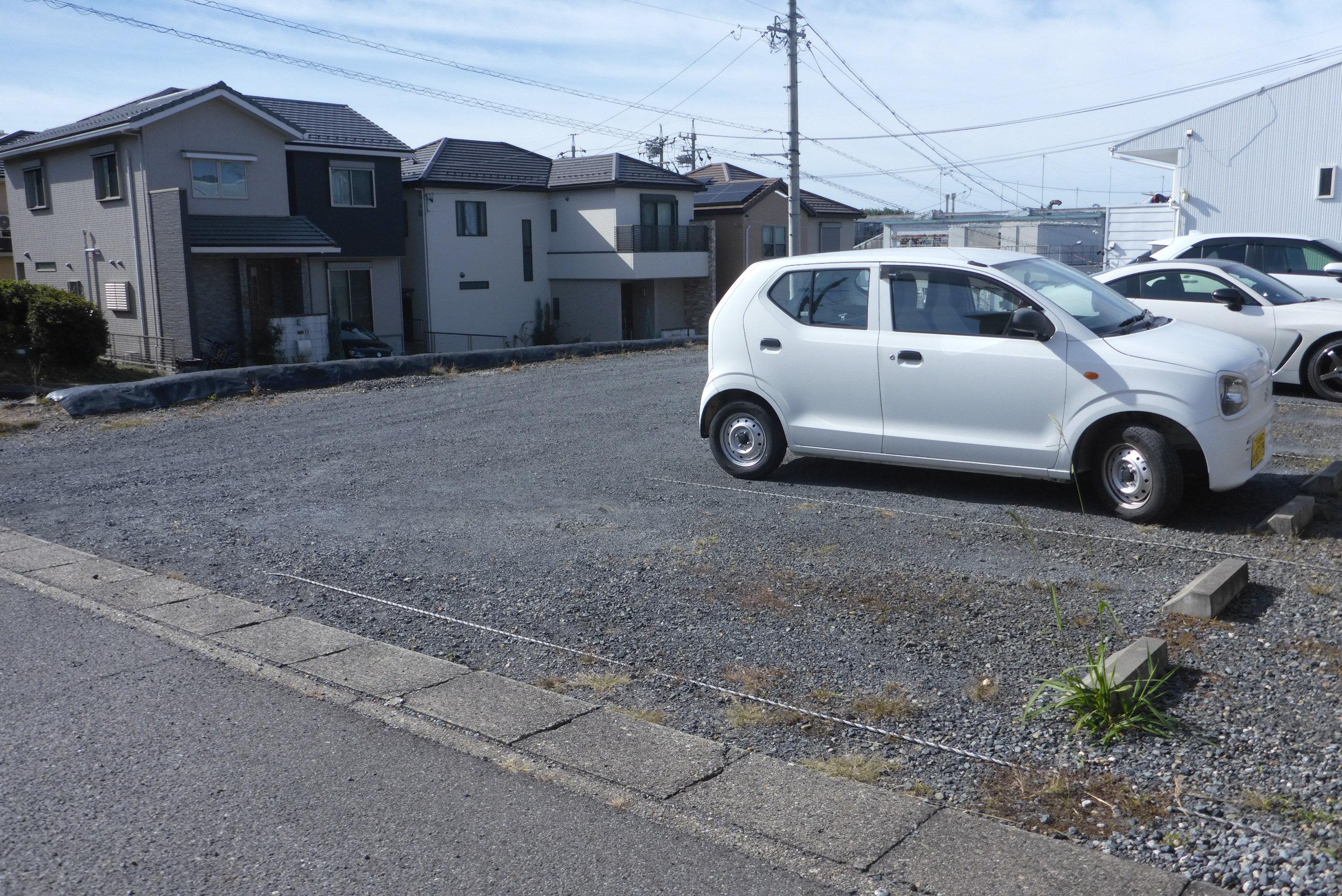 蟹原第２駐車場の外観・駐車場イメージ2枚目