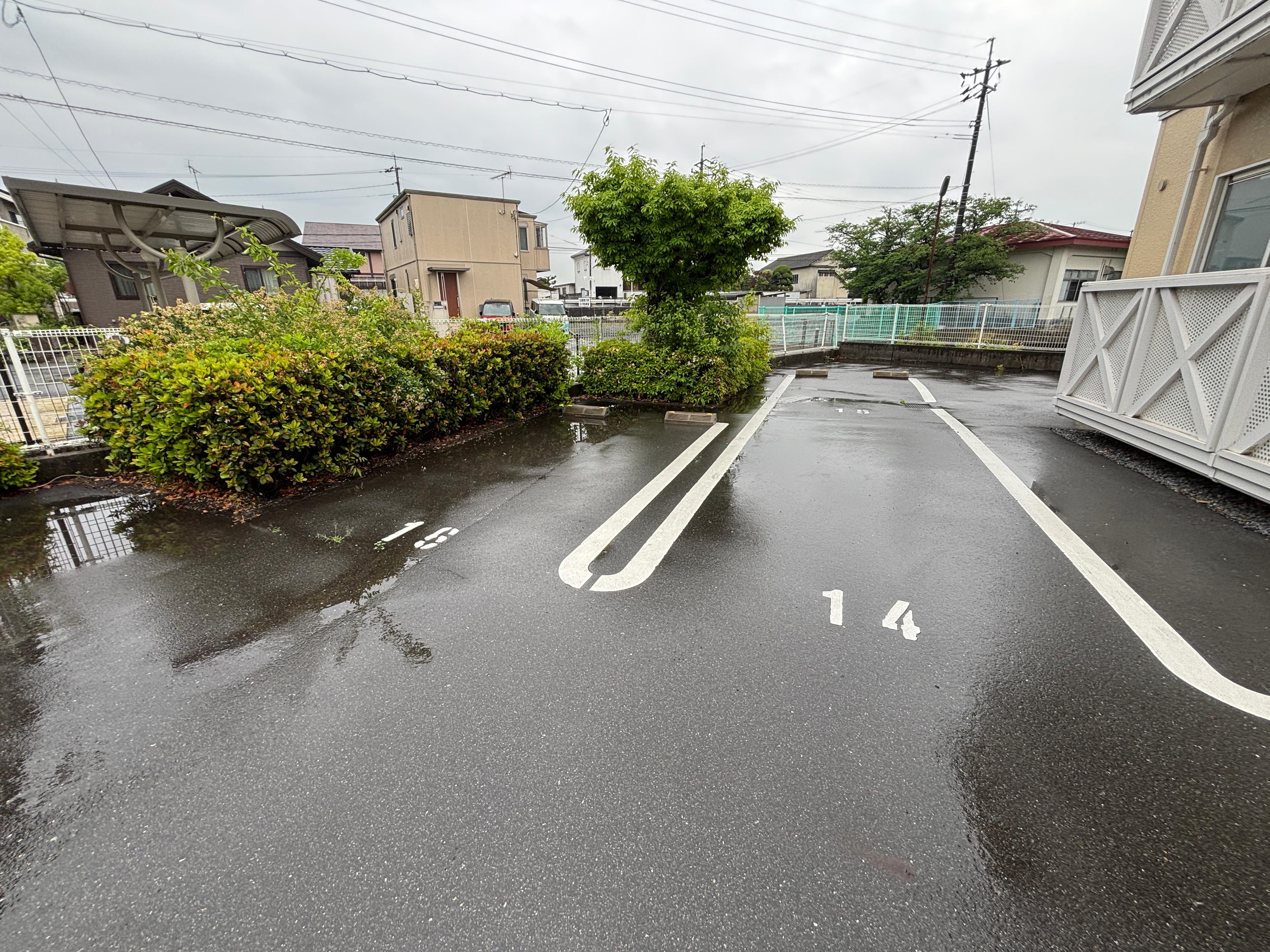 レジデンス今井駐車場の外観・駐車場イメージ2枚目