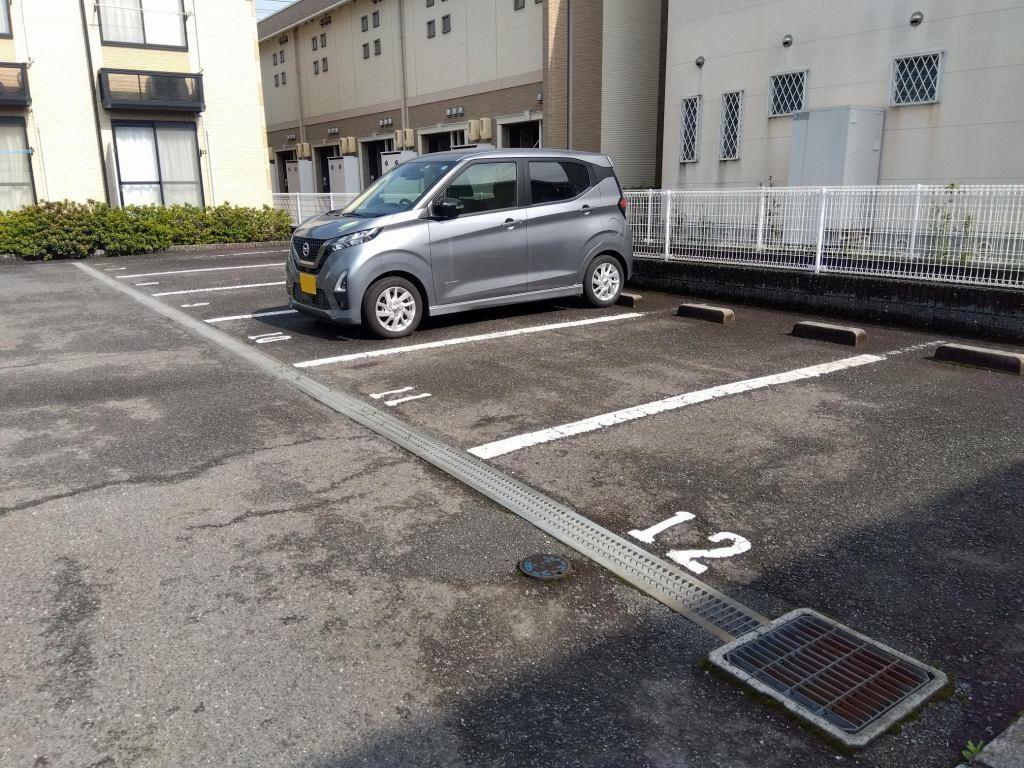 東大浜２(26590)の外観・駐車場イメージ2枚目