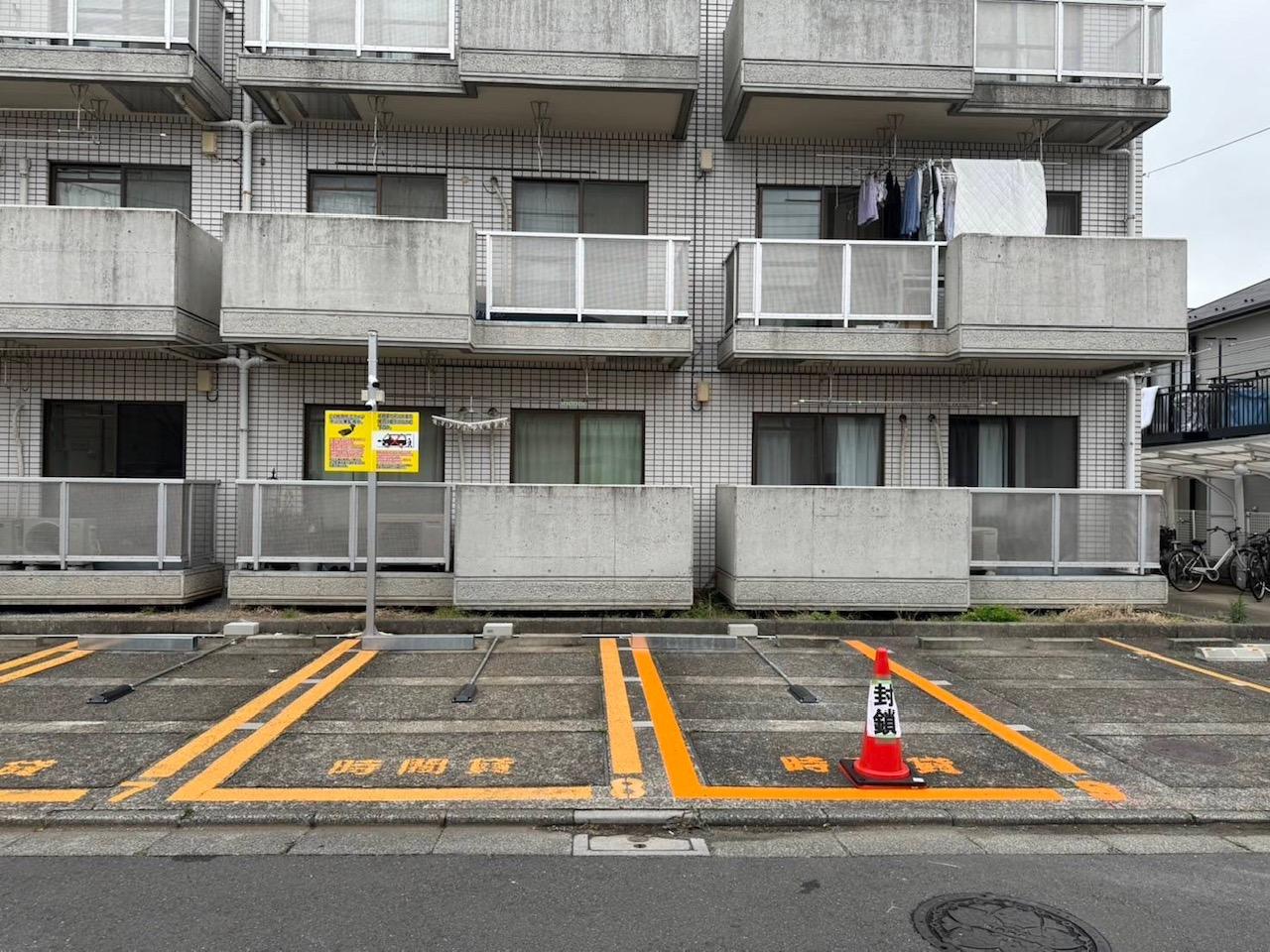 ブレイク練馬北町第２の外観・駐車場イメージ1枚目