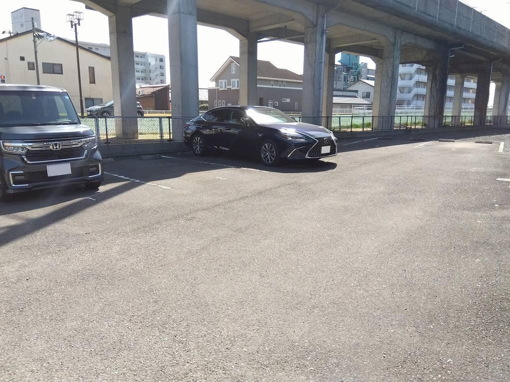 ハッピネスⅡ(39329)の外観・駐車場イメージ1枚目