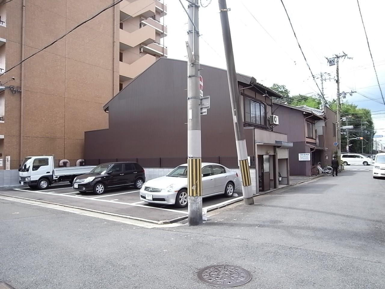 溜池町ガレージの外観・駐車場イメージ2枚目