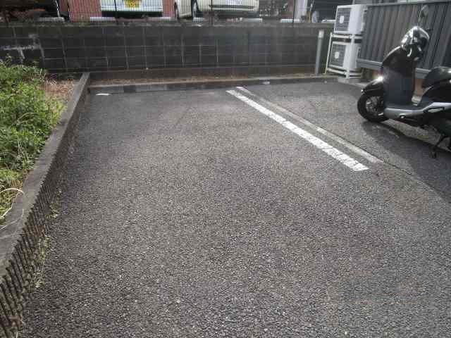 フレア(21254)の外観・駐車場イメージ1枚目