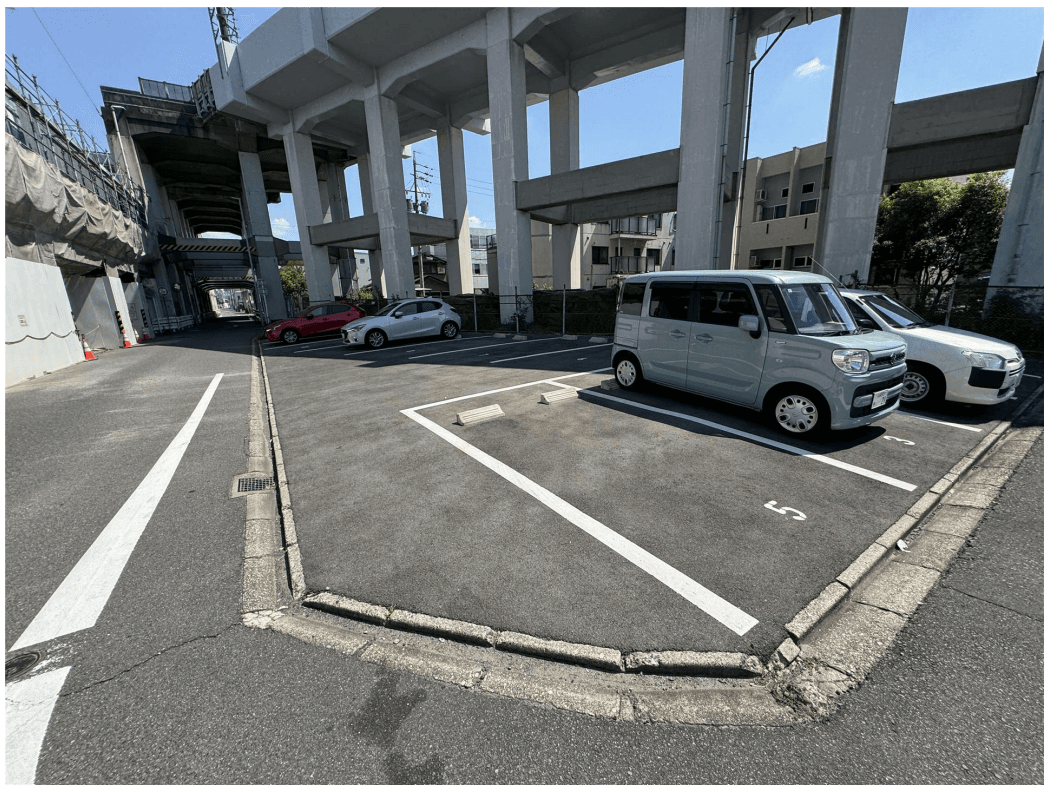 684　中島　塩池町1丁目駐車場①の外観・駐車場イメージ1枚目