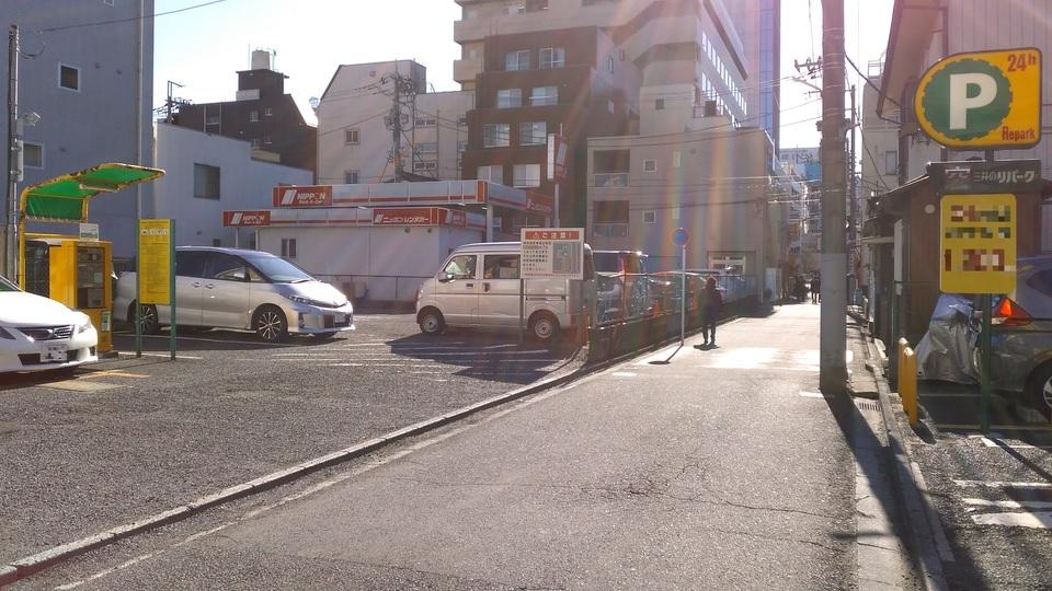 松戸駅東口第２の外観・駐車場イメージ1枚目
