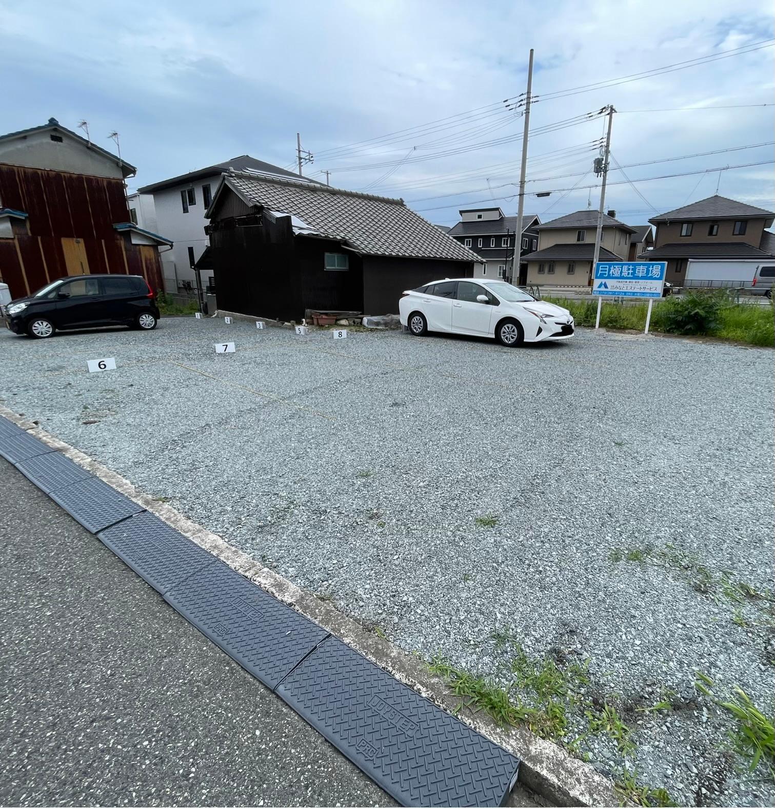 才崎橋駐車場の外観・駐車場イメージ1枚目