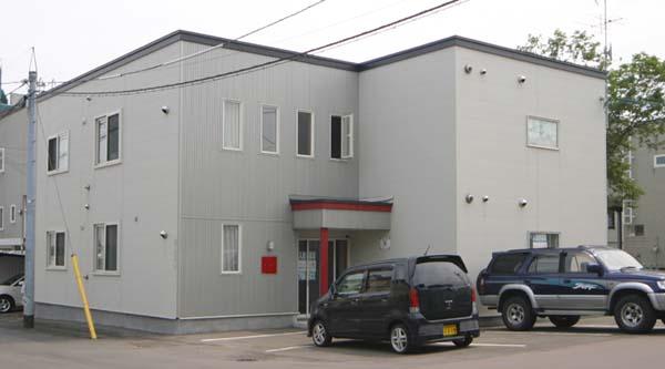 Ｒｅｄ　Ｆｒａｔの外観・駐車場イメージ1枚目