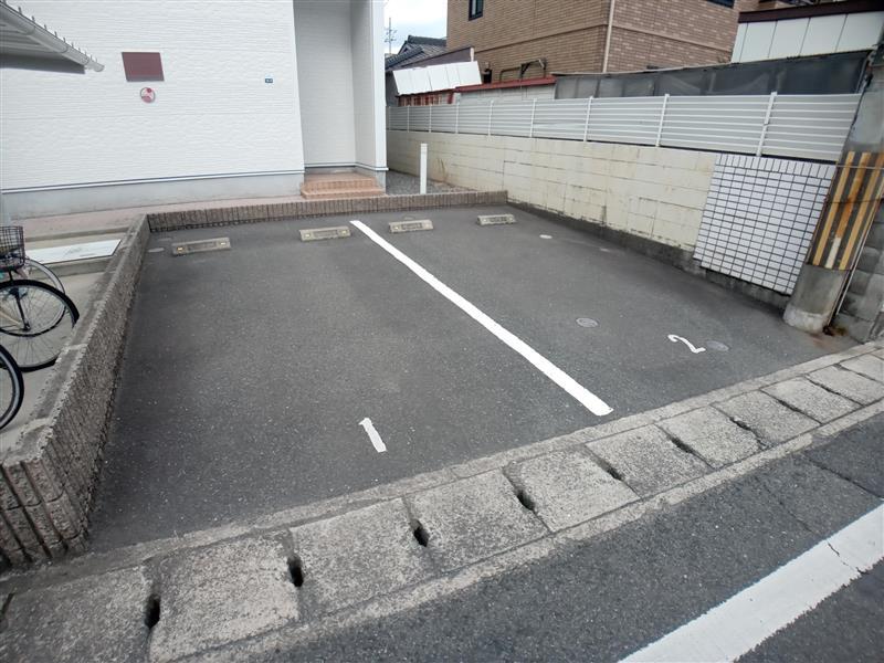 サントラピーノ(33988)の外観・駐車場イメージ2枚目