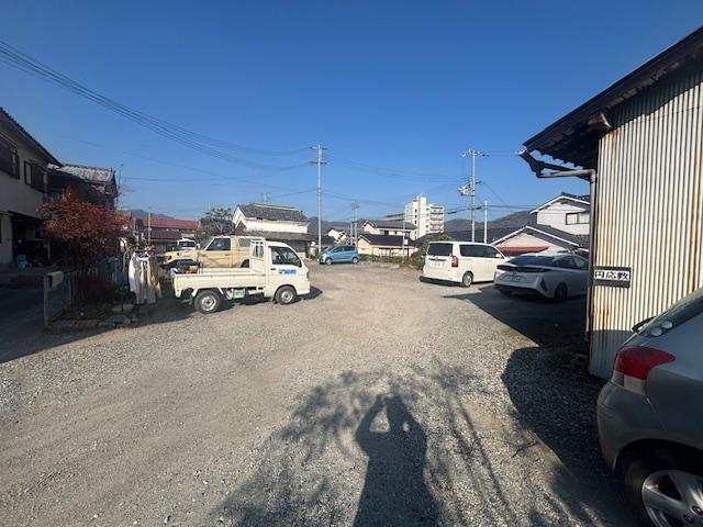 山田三浦駐車場の外観・駐車場イメージ1枚目