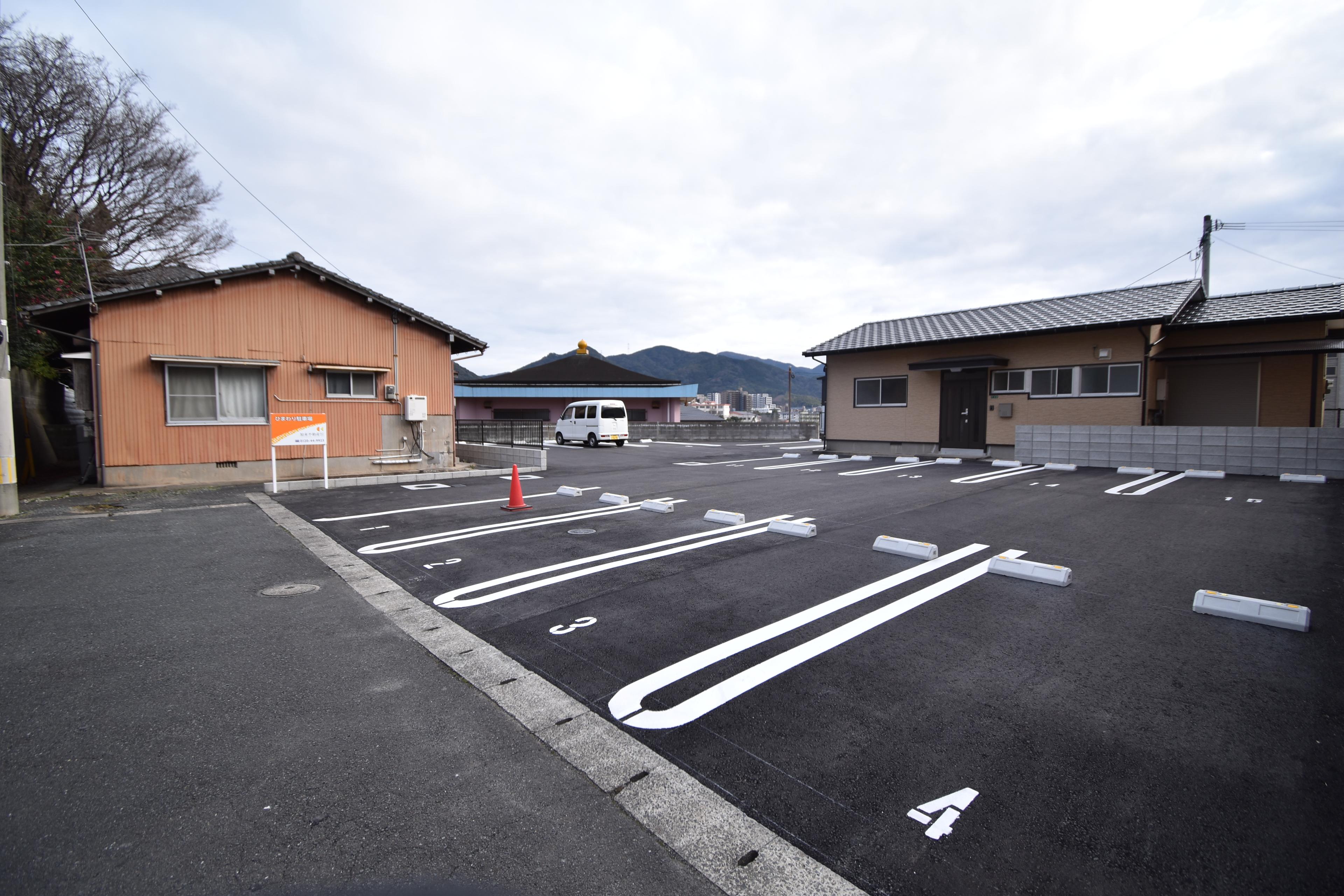 ひまわり駐車場の外観・駐車場イメージ1枚目