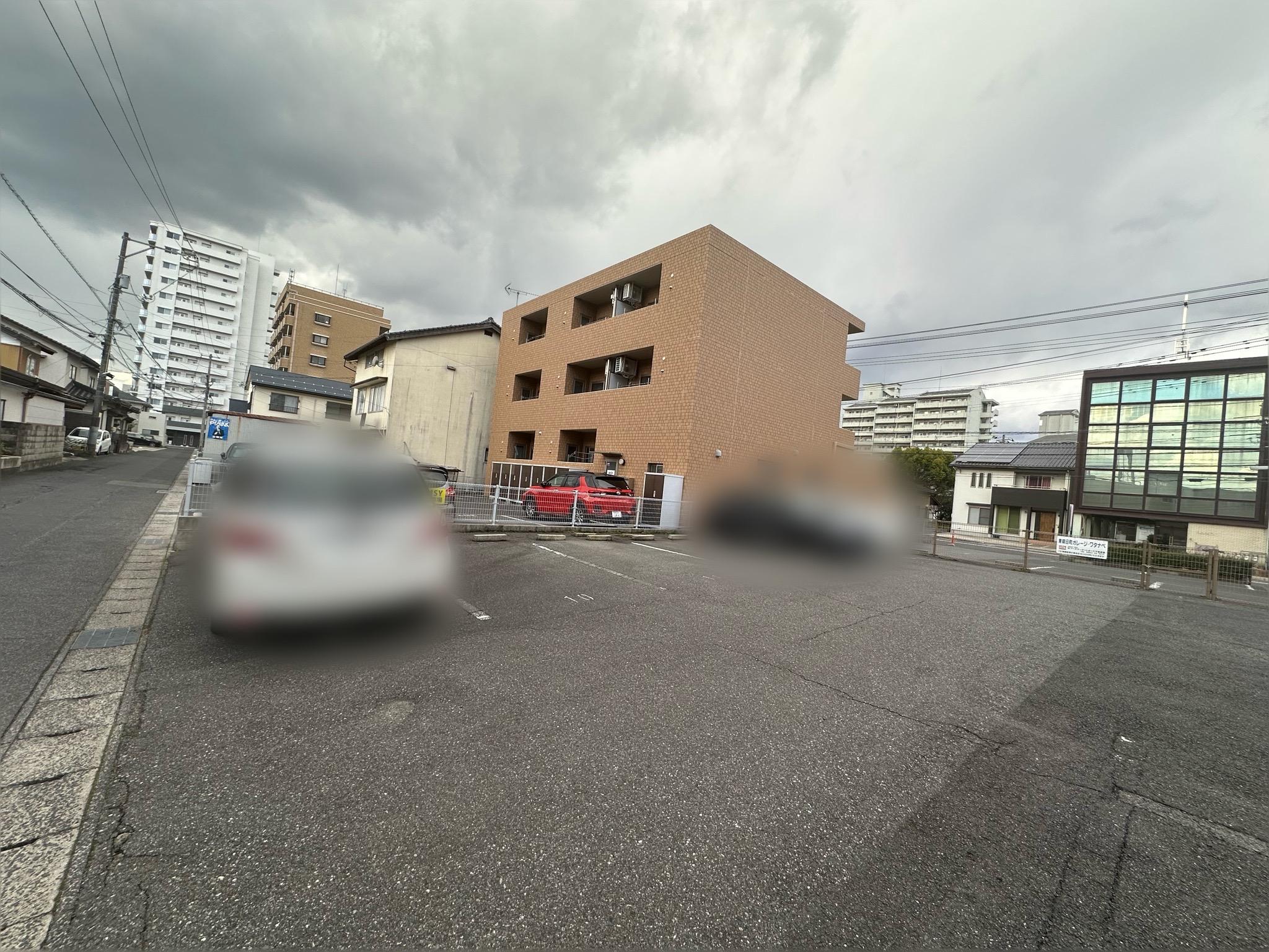 東朝日町ガレージ・ワタナベ駐車場の外観・駐車場イメージ3枚目