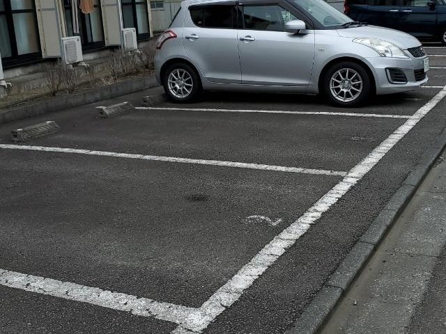 平沢Ⅱ(36259)の外観・駐車場イメージ1枚目