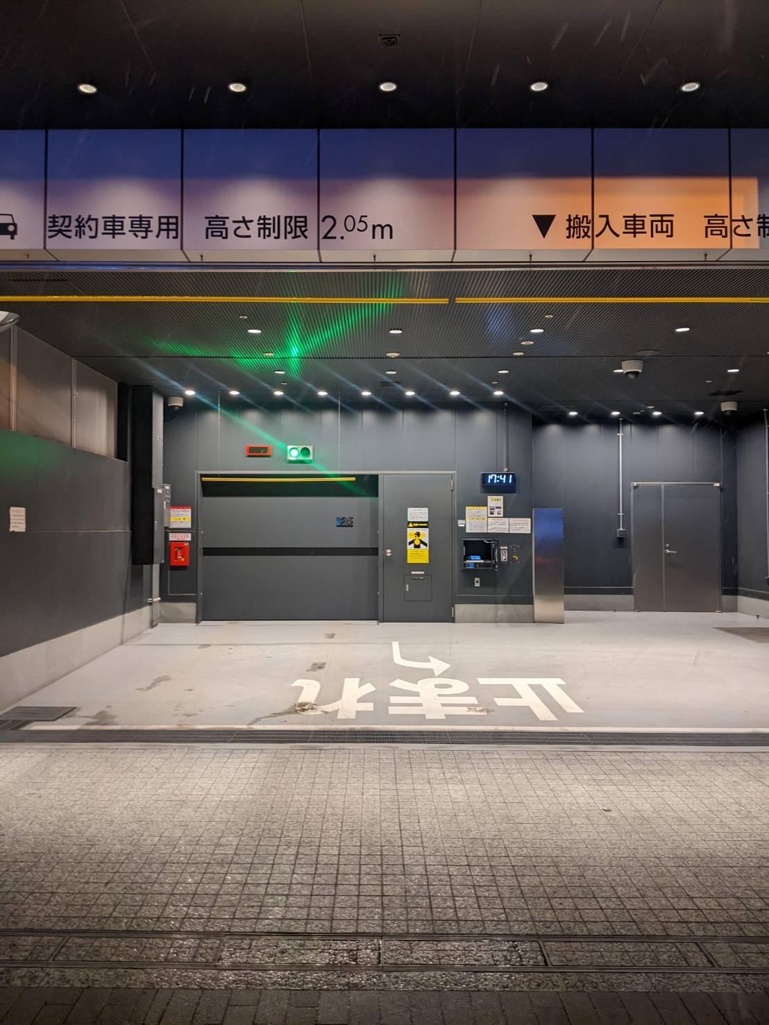 大通西3丁目機械式駐車場の外観・駐車場イメージ2枚目