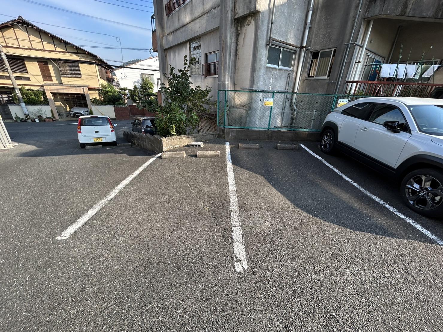 ジョイフル竹本パーキングの外観・駐車場イメージ2枚目