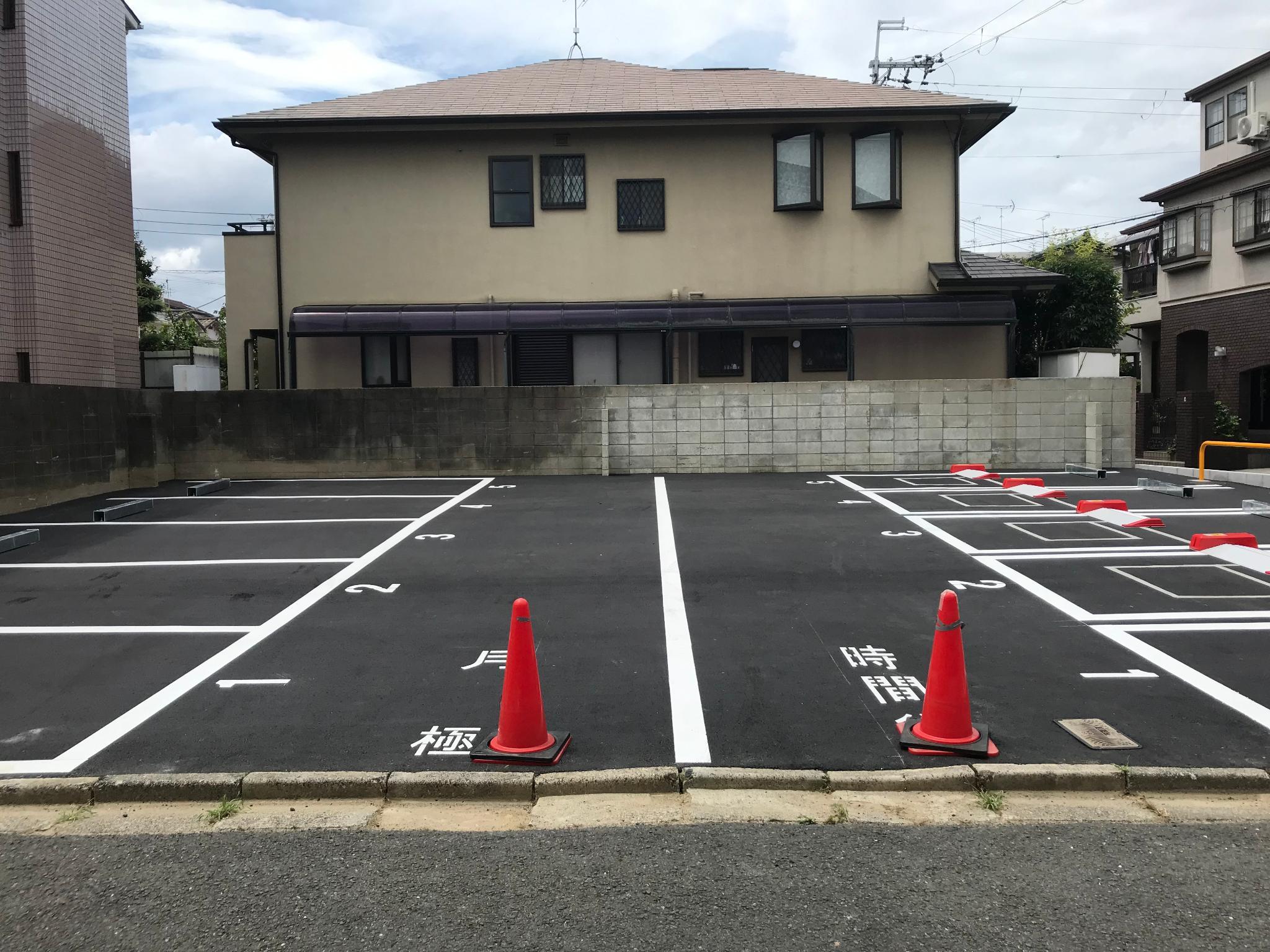 大池2丁目駐車場の外観・駐車場イメージ2枚目