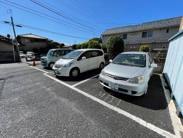 ビューラーカネキュー(13576)の外観・駐車場イメージ1枚目