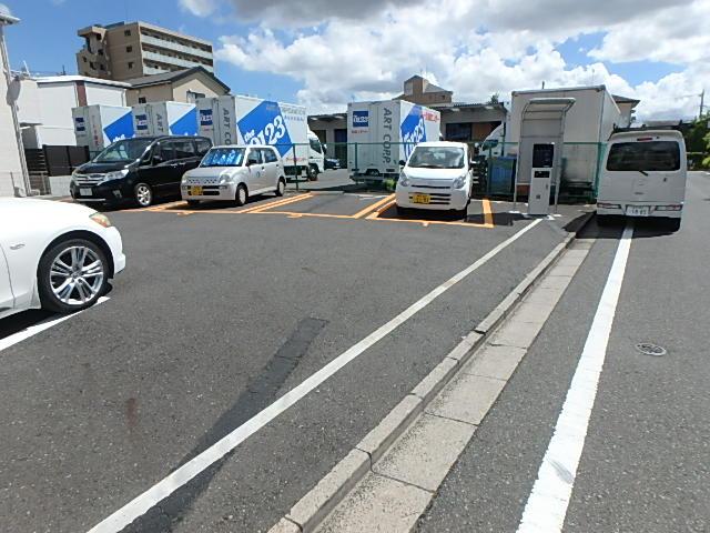 第３０駐車場の外観・駐車場イメージ3枚目