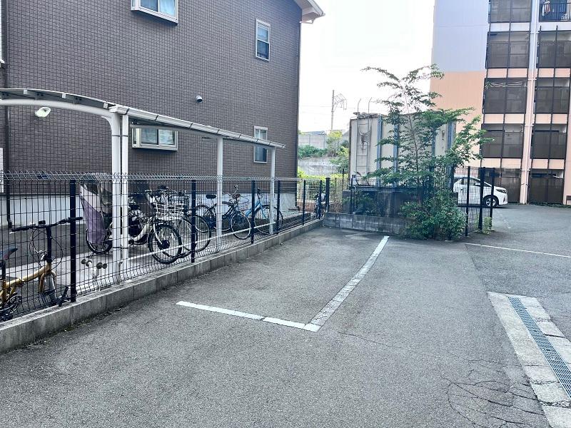 エクセルパーキングの外観・駐車場イメージ2枚目