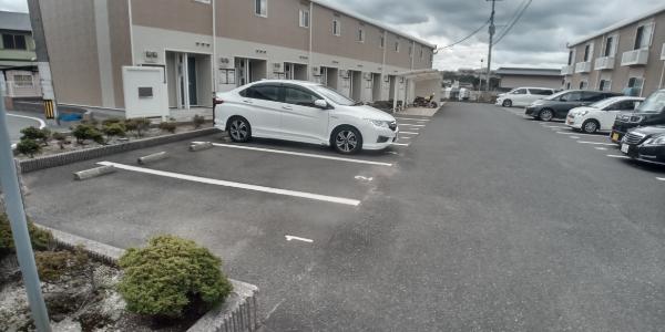 南若園Ｂ(32979)の外観・駐車場イメージ1枚目