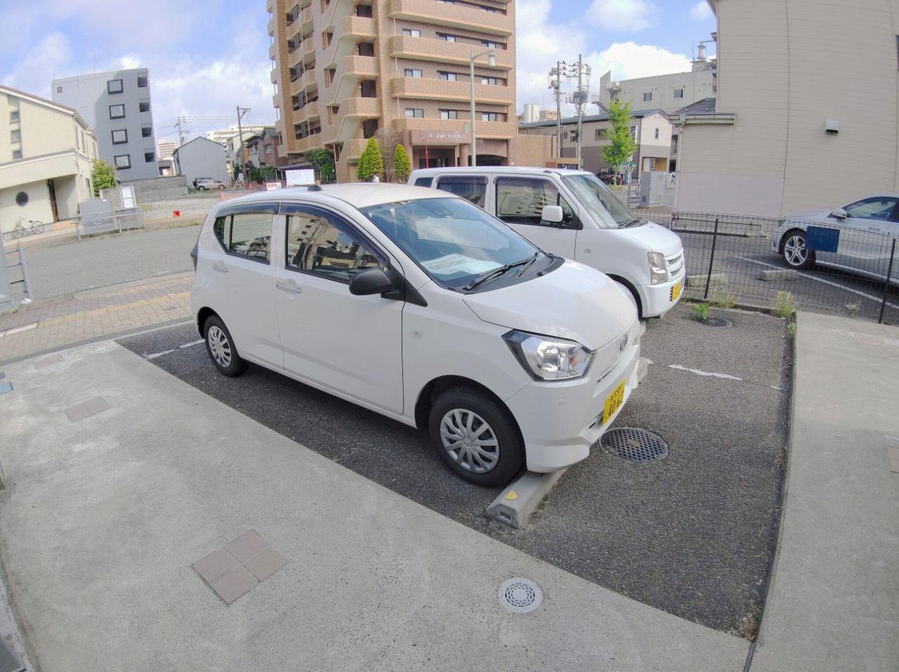 東堀(55678)の外観・駐車場イメージ1枚目