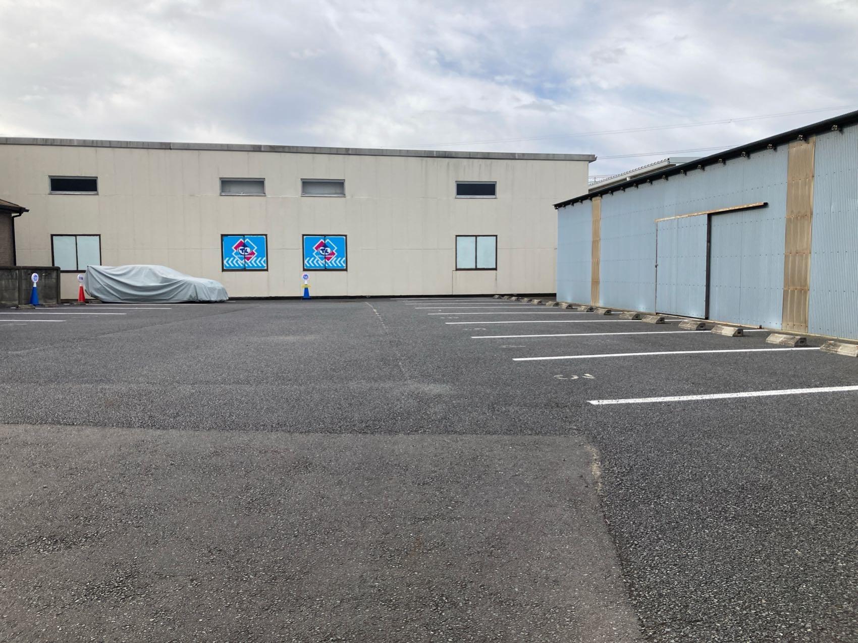 増田月極駐車場の外観・駐車場イメージ2枚目