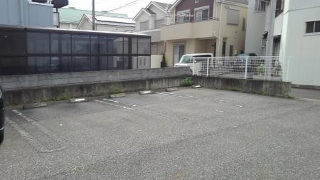 安西パーキングの外観・駐車場イメージ2枚目