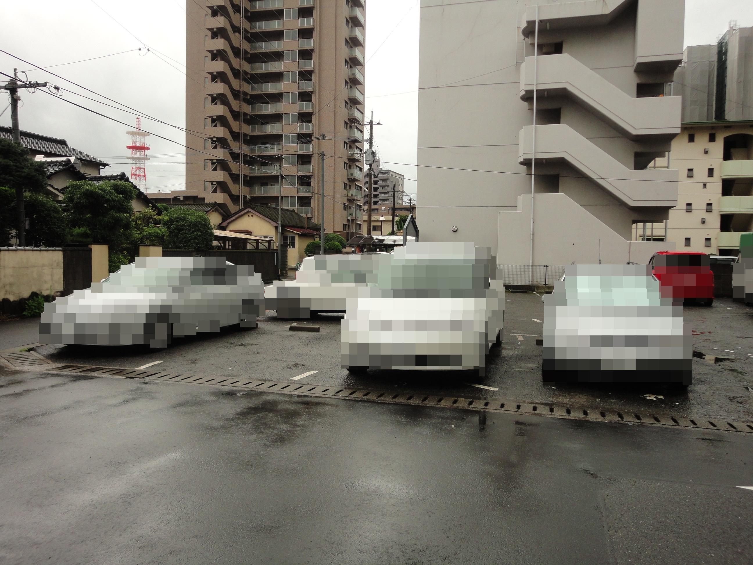 グリーンヒル舞鶴敷地外駐車場の外観・駐車場イメージ1枚目