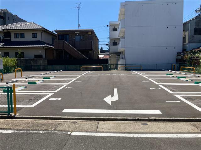 草薙町１丁目第３の外観・駐車場イメージ2枚目