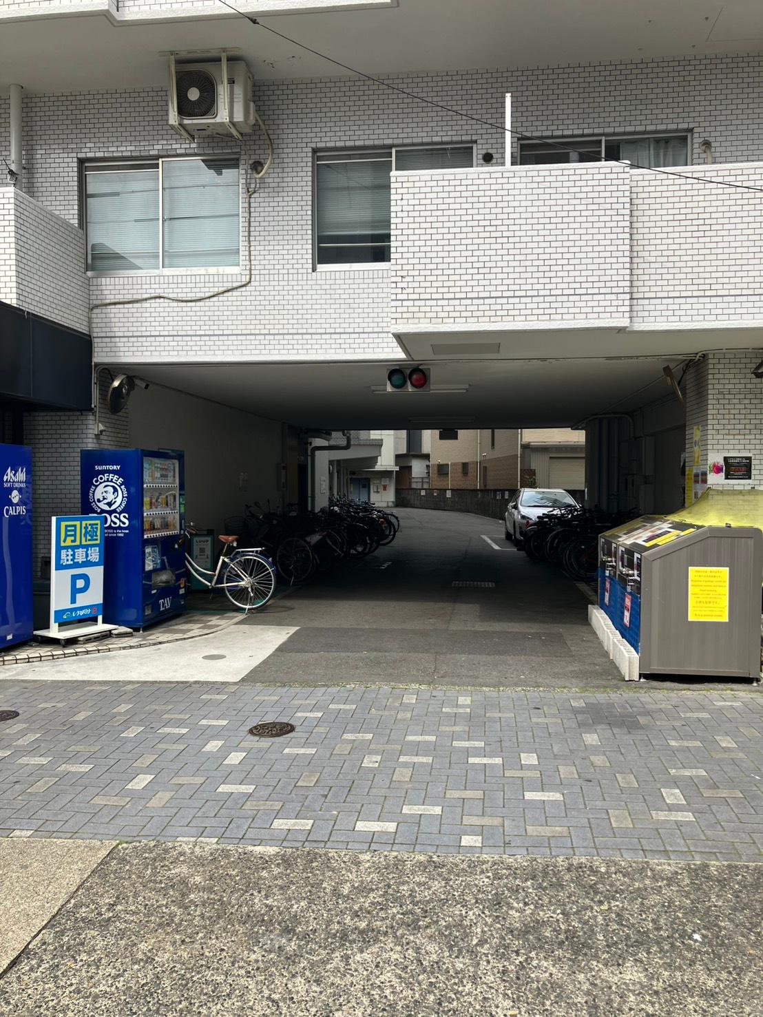 新栄2丁目5977駐車場の外観・駐車場イメージ1枚目