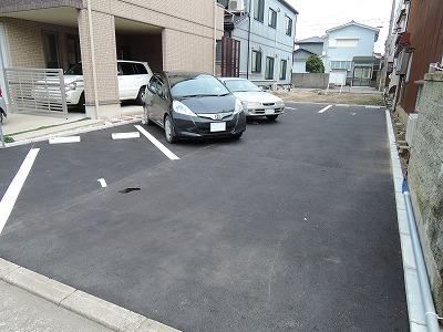 シブヤガレージの外観・駐車場イメージ1枚目
