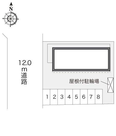 スリーホークス(18116)の駐車配置図