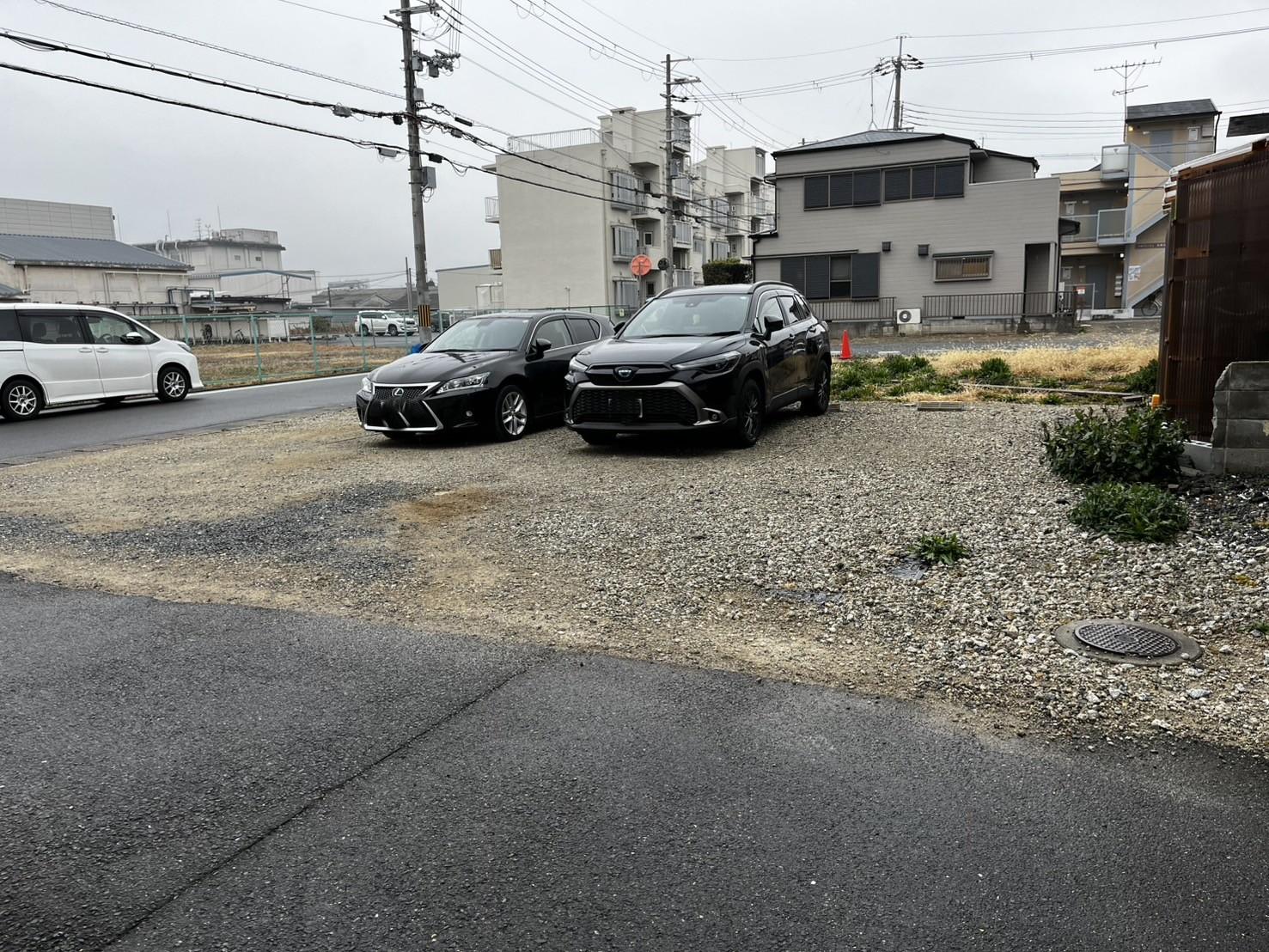 開田１丁目　第二ガレージの外観・駐車場イメージ2枚目